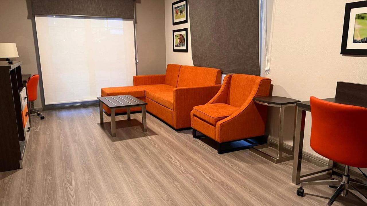 La Quinta Lexington-horse Park Hotel