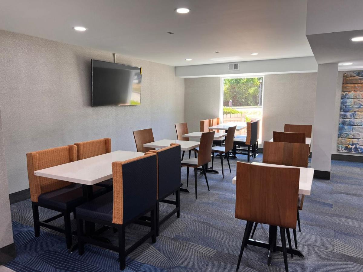 La Quinta Lexington-horse Park Hotel 3*
