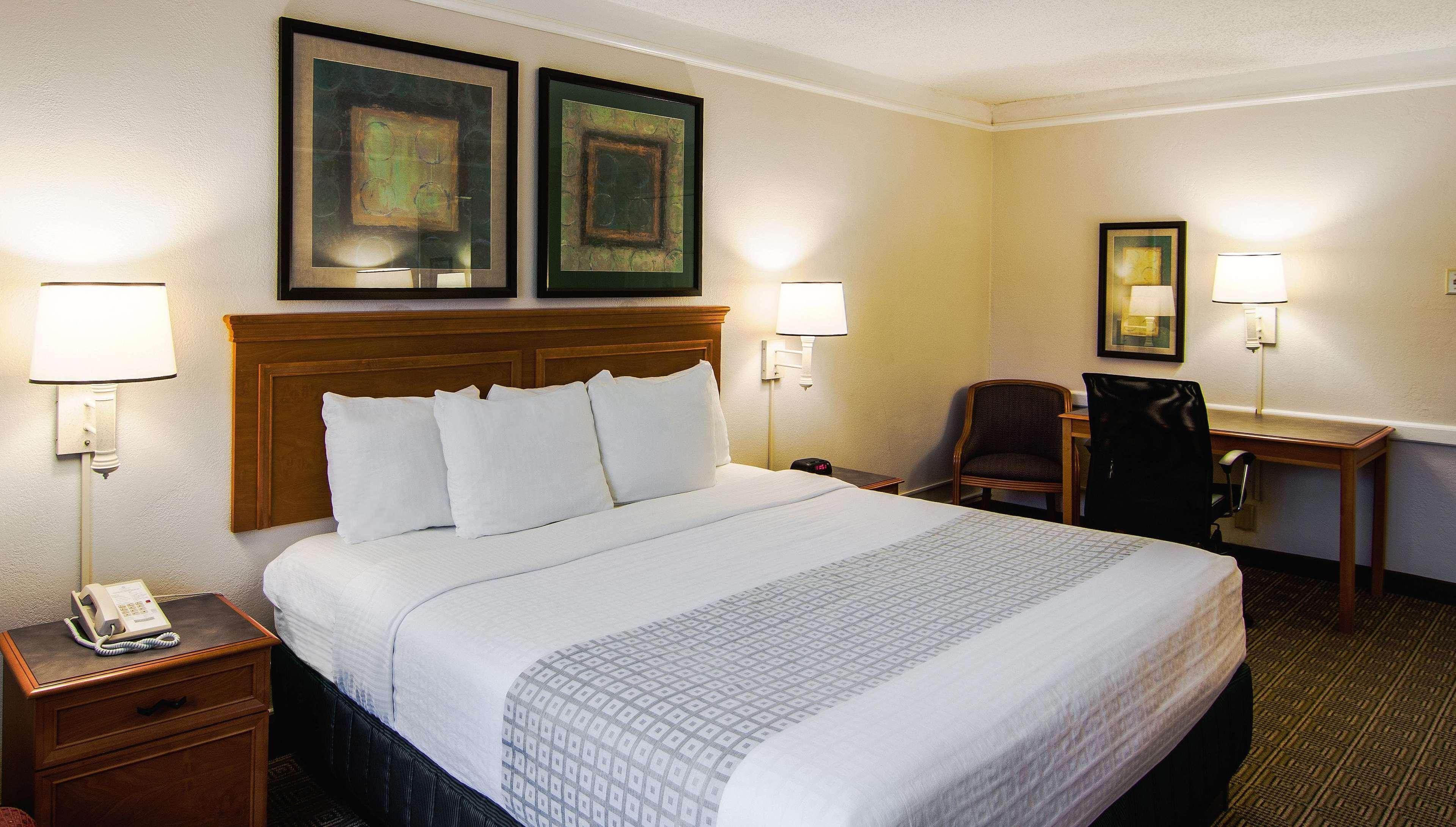 Hotel La Quinta Lexington-horse Park 3*